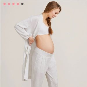 Hatch Maternity nesting robe, oat melange